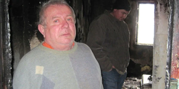 Ion Miculeanici a intrat în apartamentul devastat de flăcări