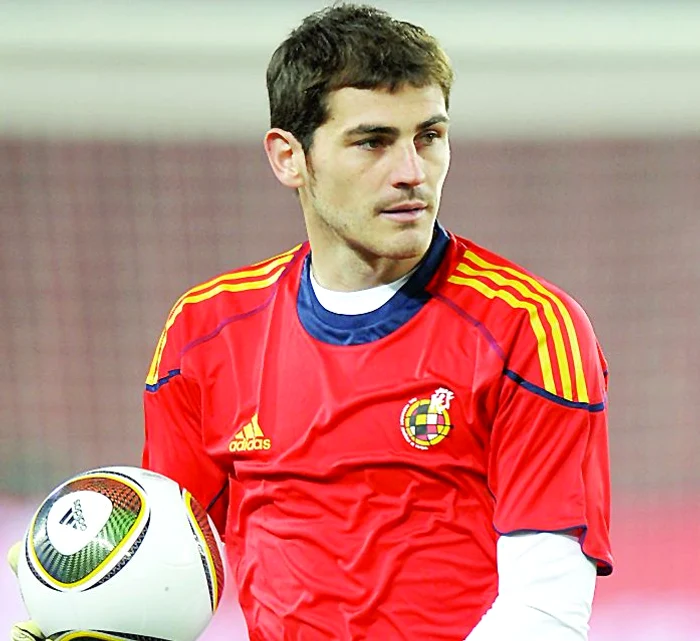 Iker Casillas e căptanul Spaniei