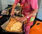 Monica Tatoiu care a pregătit un cremșnit gustos cu gândul la regretata ei mamă