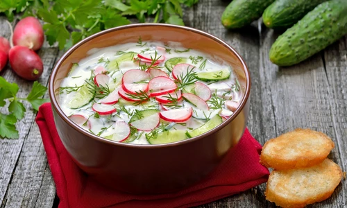 Supa kefir  Sursa foto shutterstock 622193192 jpg