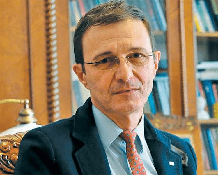 Academician Ioan Aurel Pop: Cred în România nu pentru că este mare nici bogată ci pentru că-i a mea