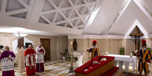 Trupul Papei Francisc Foto Vatican Media jpg