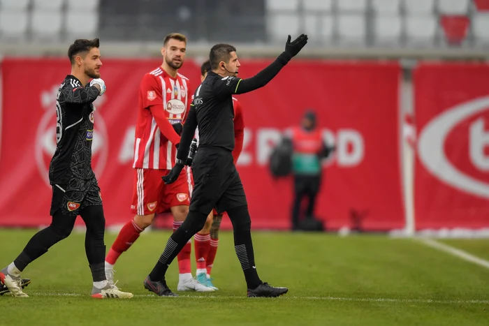 Meciul suspendat dintre Sepsi și FCU Craiova