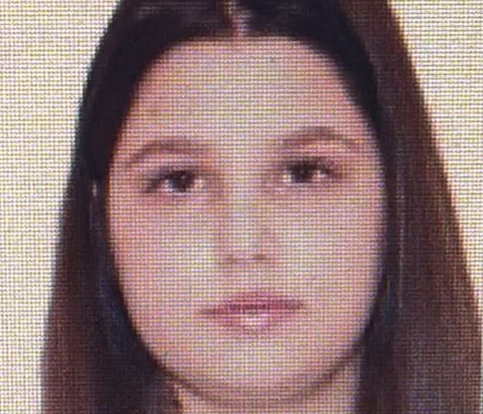 O adolescentă de 15 ani din București a dispărut A fost văzută ultima dată pe 8 octombrie Poliția cere ajutorul populației