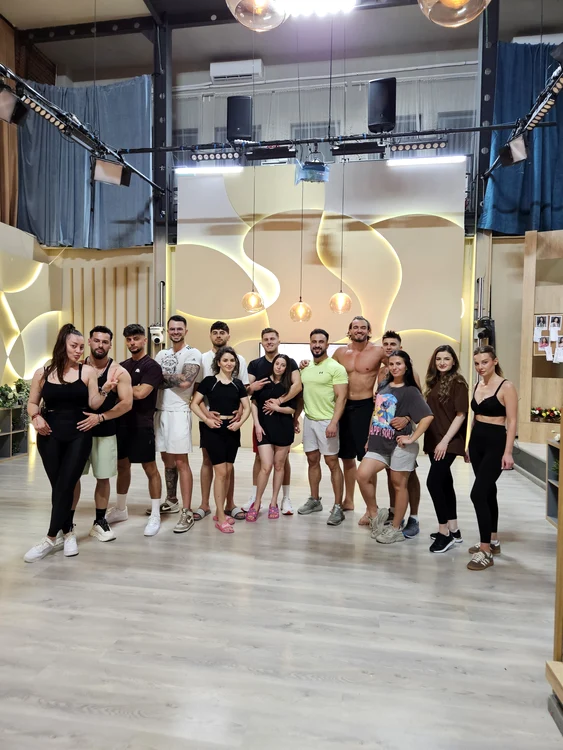 Răzvan, în emisiunea Mireasa.