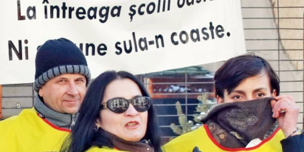Sindicaliştii din educaţie şi industrie vor ieşi în stradă