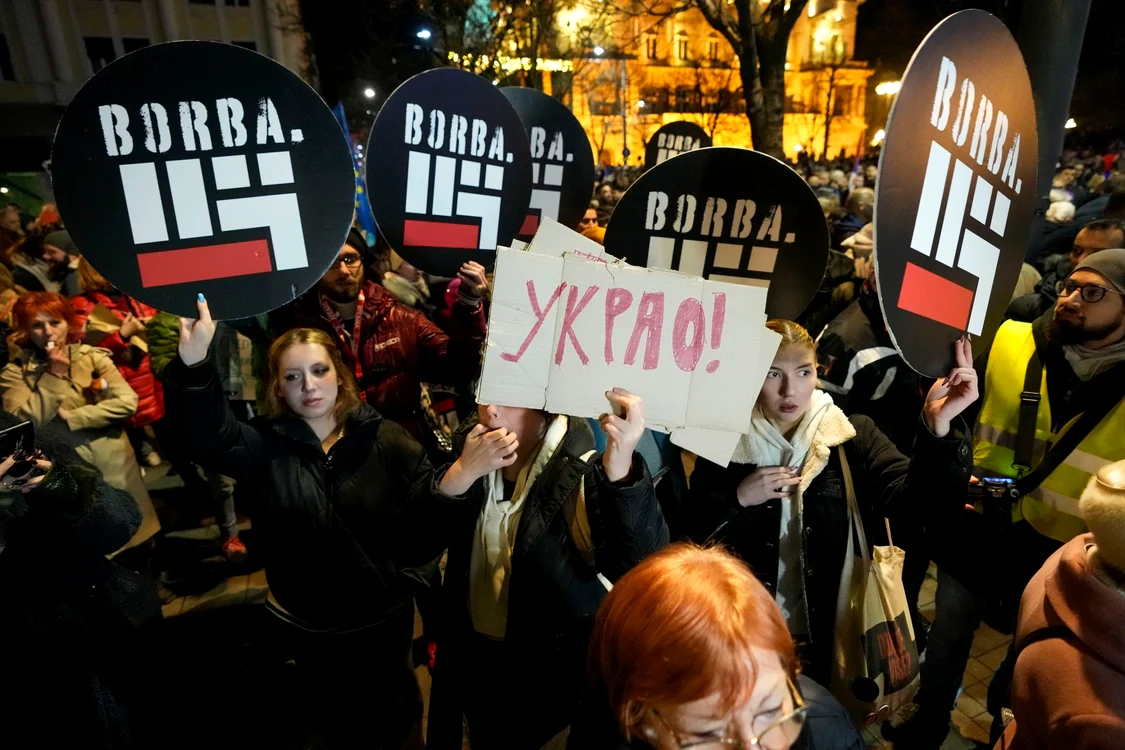 Protest la Belgrad față de rezultatul alegerilor parlamentare Foto Profimedia jpg