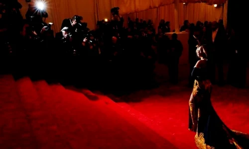 De unde moştenim tradiţia covorului roşu jpeg