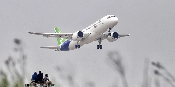 c919