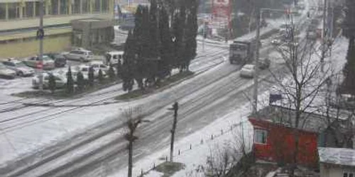 Zăpada pune stăpânire pe oraşul Suceava