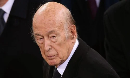 A murit fostul președinte francez Valéry Giscard d'Estaing jpeg