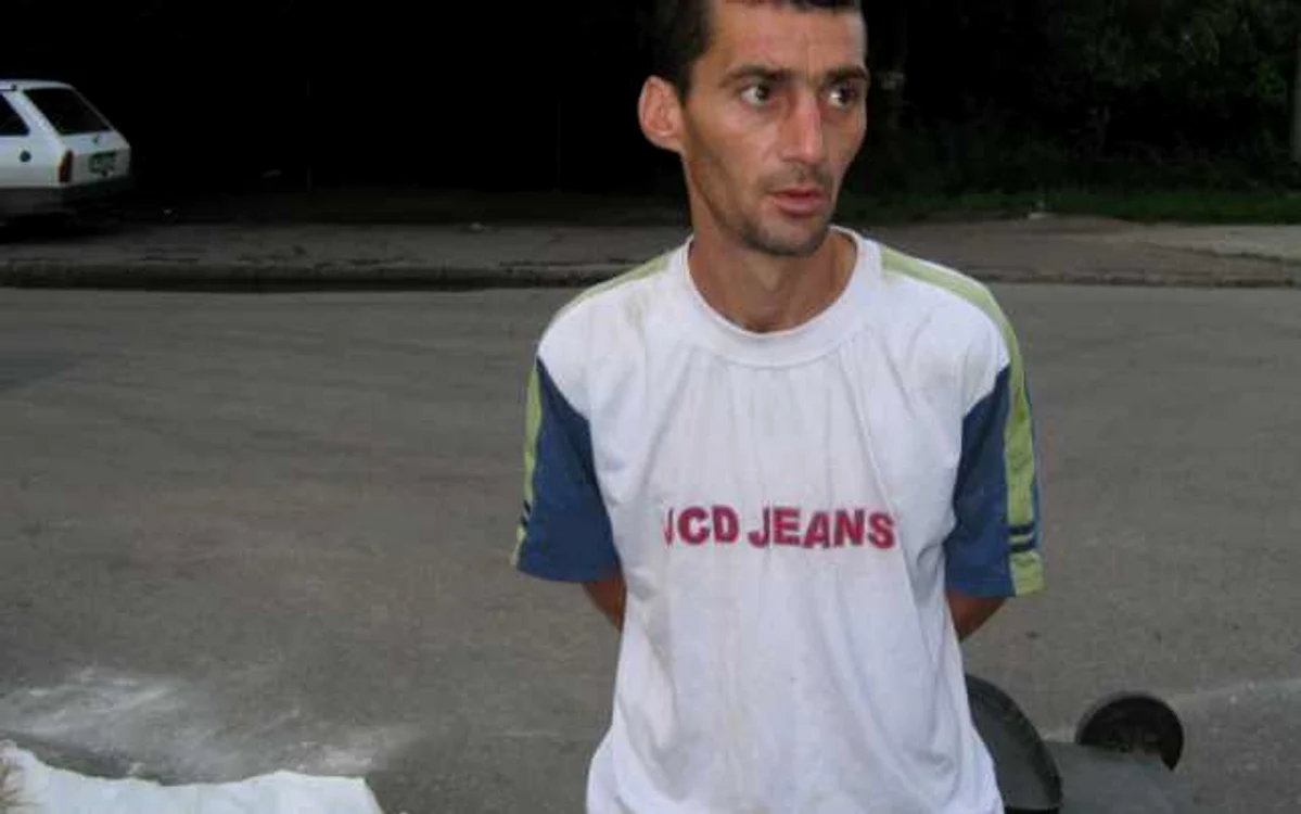 Timişoara: VIDEO Nicio jenă pentru gunoi pe spaţiul public
