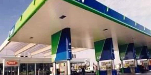 Profitul OMV a scăzut cu 84% în primul semestru