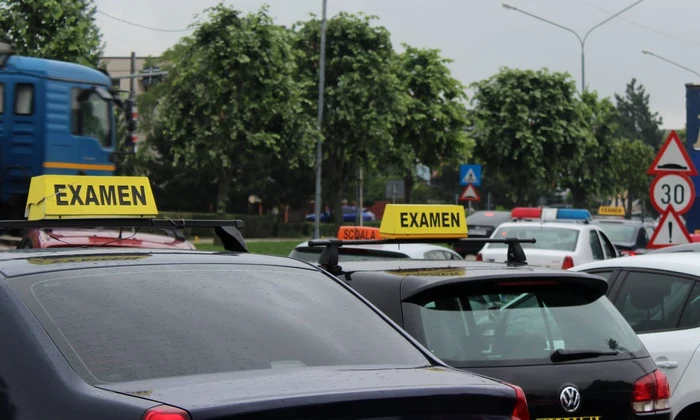 examen auto Foto Instituția Prefectului Argeș jpg
