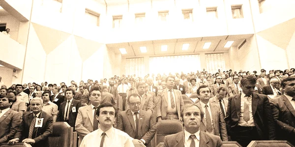 Conferința internațională „Pactul Ribbentrop-Molotov și consecințele lui pentru Basarabia“, 26-28 iunie 1991. Foto: Tudor Iovu