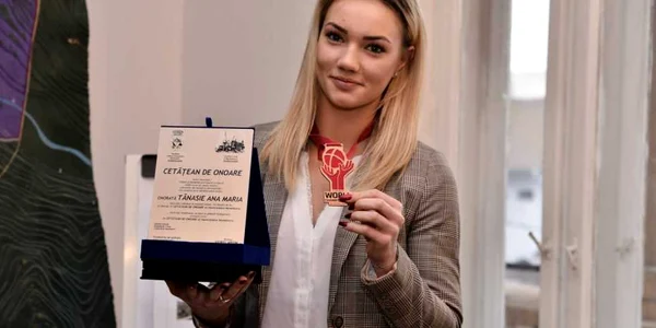 ana maria tanasie foto primaria hunedoara