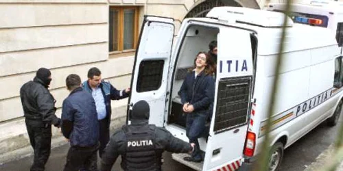 Andrei Plăcintă a fost adus, ieri, din arest la Curtea de Apel Bucureşti