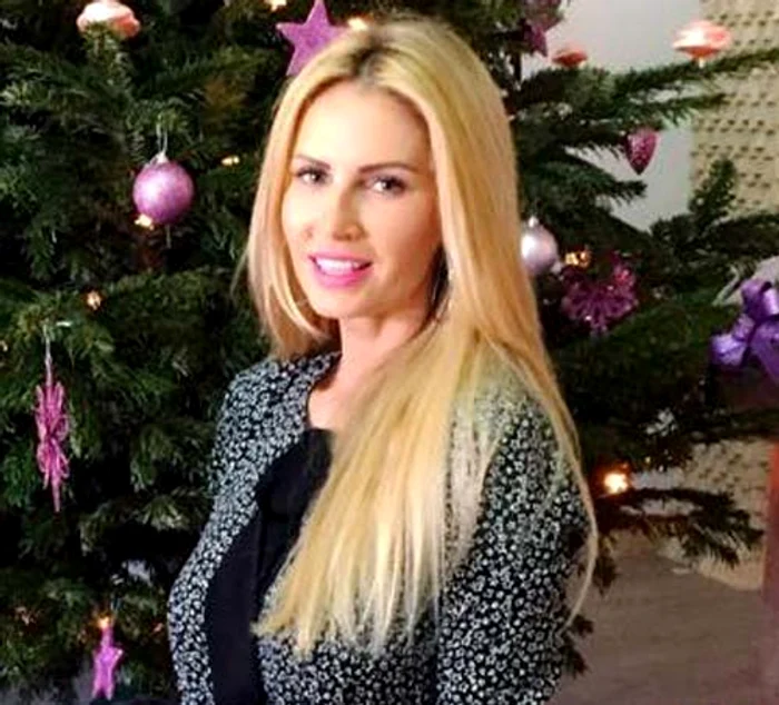 Andreea Bănică are un ten perfect, lipsit de riduriFOTO: Arhiva personală