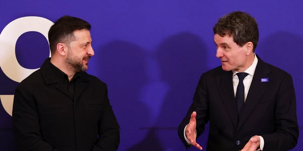 Nicușor Dan și Volodomir Zelenski la Summitul B9 FOTO Inquam / Octav Ganea