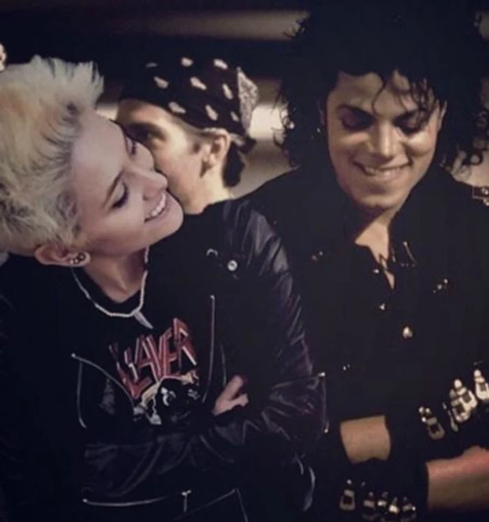 
    Paris Jackson nu l-a uitat pe tatăl săuFoto: arhivă personală  