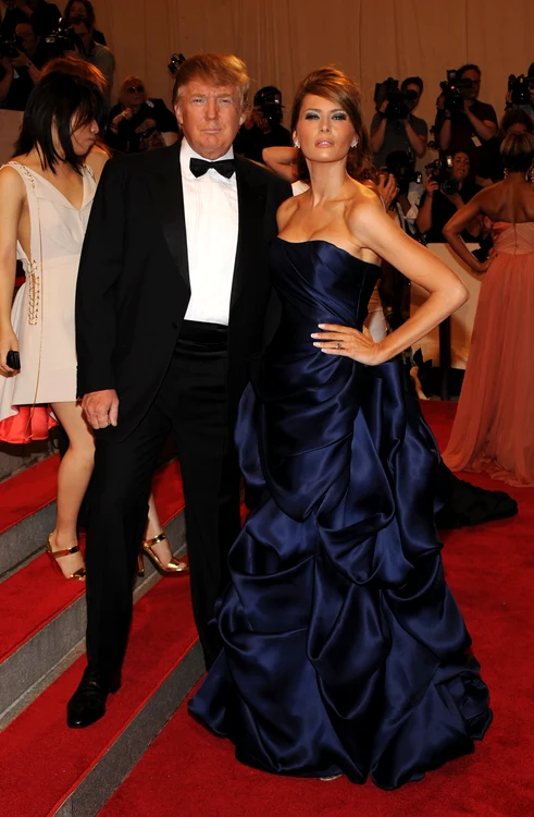 La Met Gala 2010, în rochia Christian Siriano, când ea și Donald erau acel IT Couple.