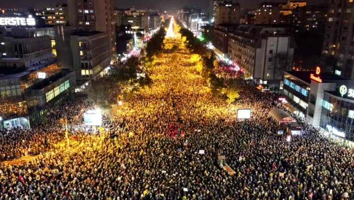 Studenții au ieșit din nou în stradă la Belgrad FOTO X
