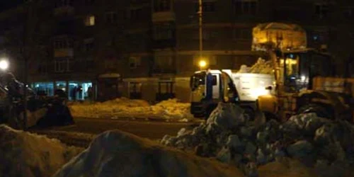Utilajele de deszăpezire au acționat în Slatina inclusiv pe timpul nopții