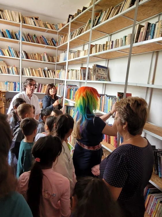 calarasi biblioteca melior de la galbinasi FOTO Faceb/Fundatia Melior