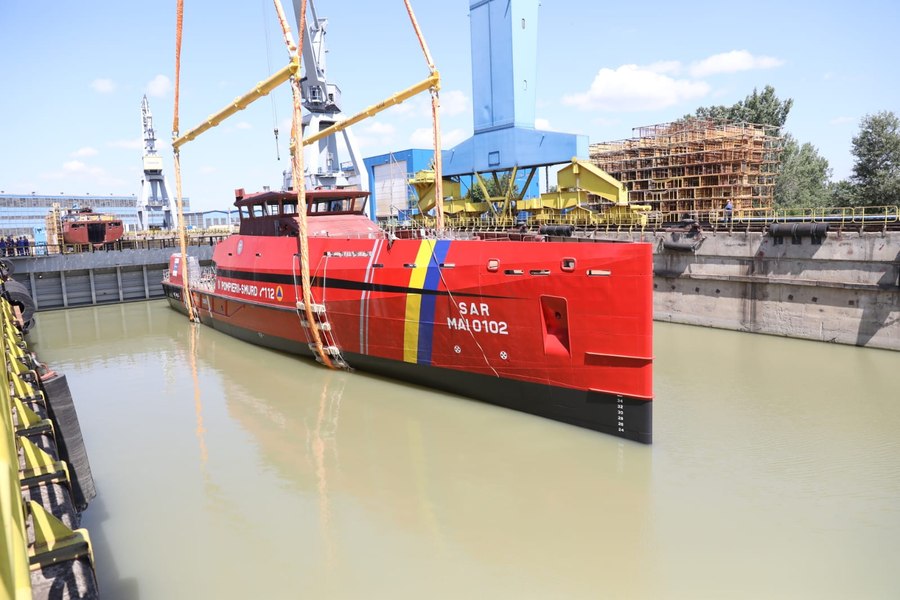 Prima navă multirol de căutare și salvare pe mare, construită în România pentru ISU, a fost lansată la apă FOTO