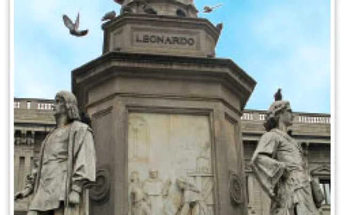 Statuia lui Leonardo da Vinci