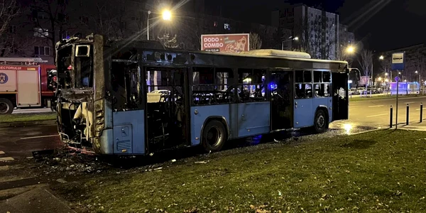 Autobuz STB Otokar Kent C ars la romancierilor jpg