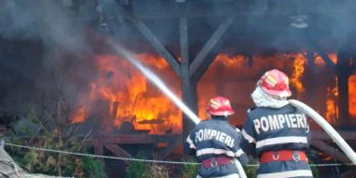 Târgovişte: Explozie în comuna Dărmăneşti