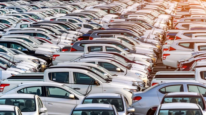 Polițele RCA devin din ce în ce mai scumpe / foto: arhiva