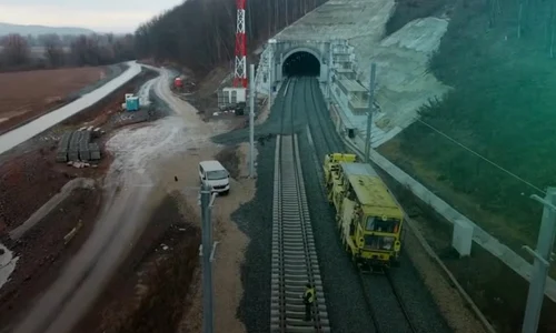tunelul mureni jpg