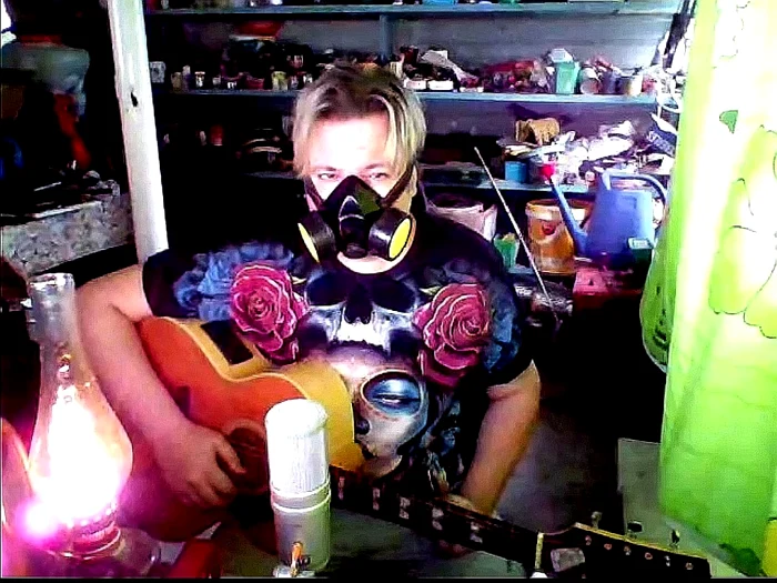 Dan Helciug, solistul trupei „Spitalul de Urgență”