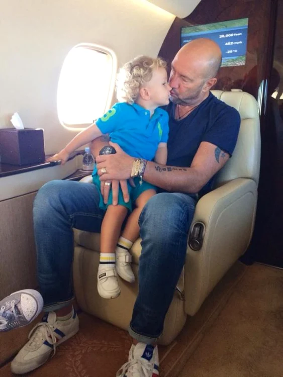 Antrenorul, dragastos cu fiul sau