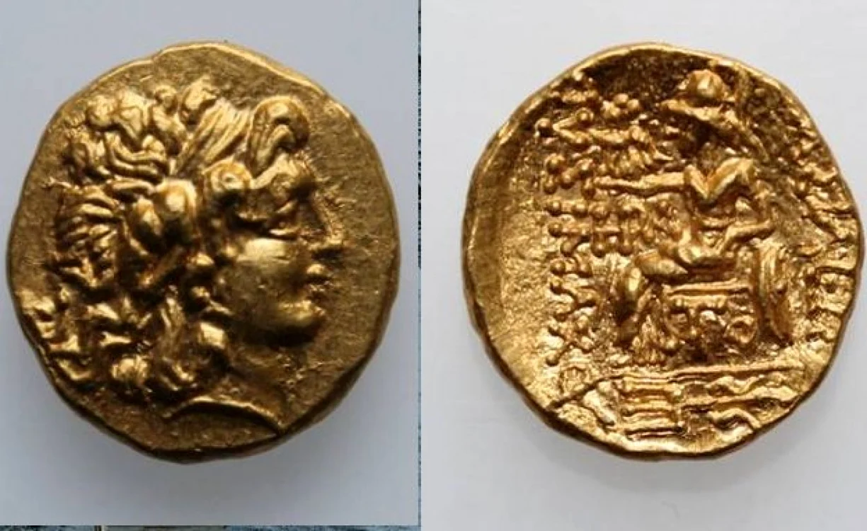 Moneda a fost recuperat[ din Olanda. FOTO: PCA Alba