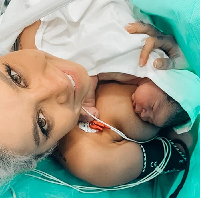 
    Alina şi Raul au petrecut la Castelul Banffy alături de 700 de invitaţi Foto Arhivă personală   