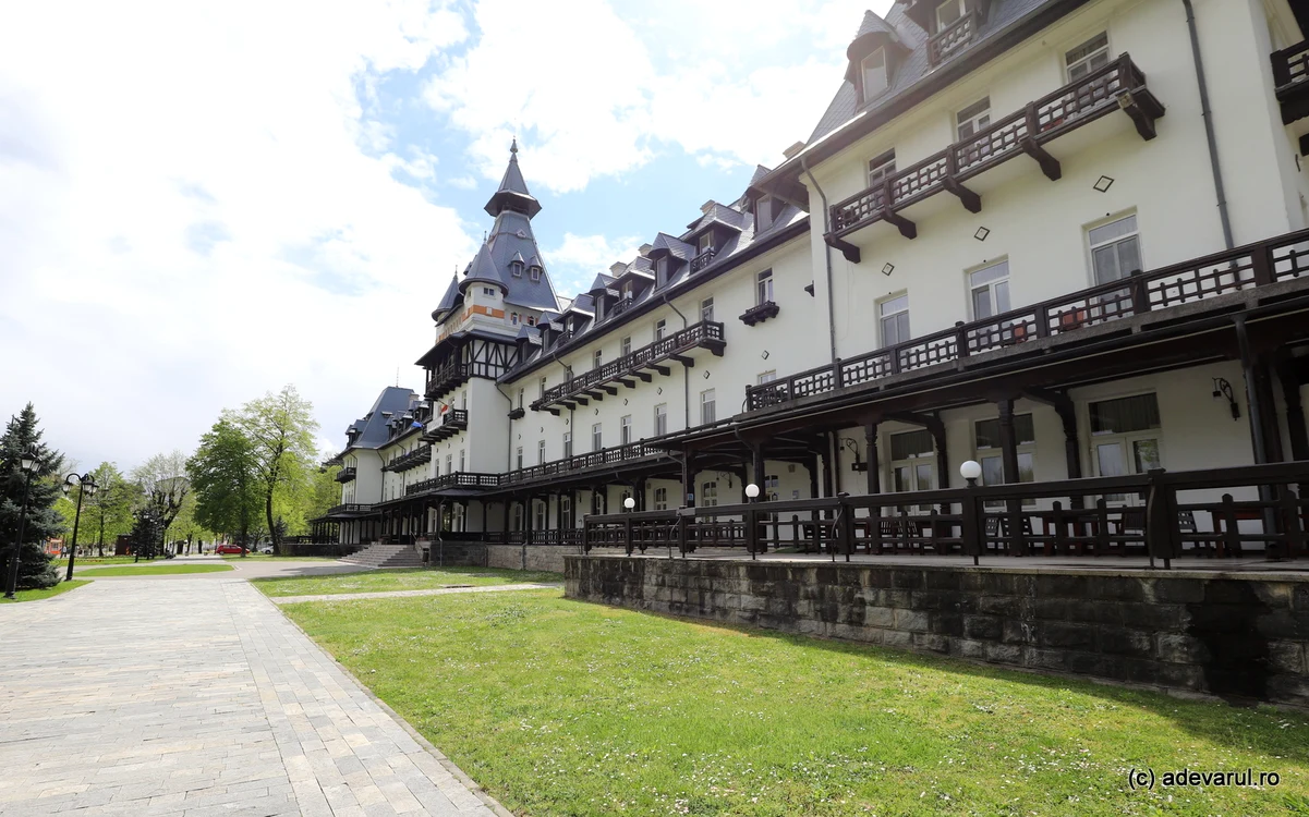 Hotelul Central, Călimănești, ridicat la sfârșitul secolului al XIX-lea. Foto Daniel Guță. ADEVĂRUL