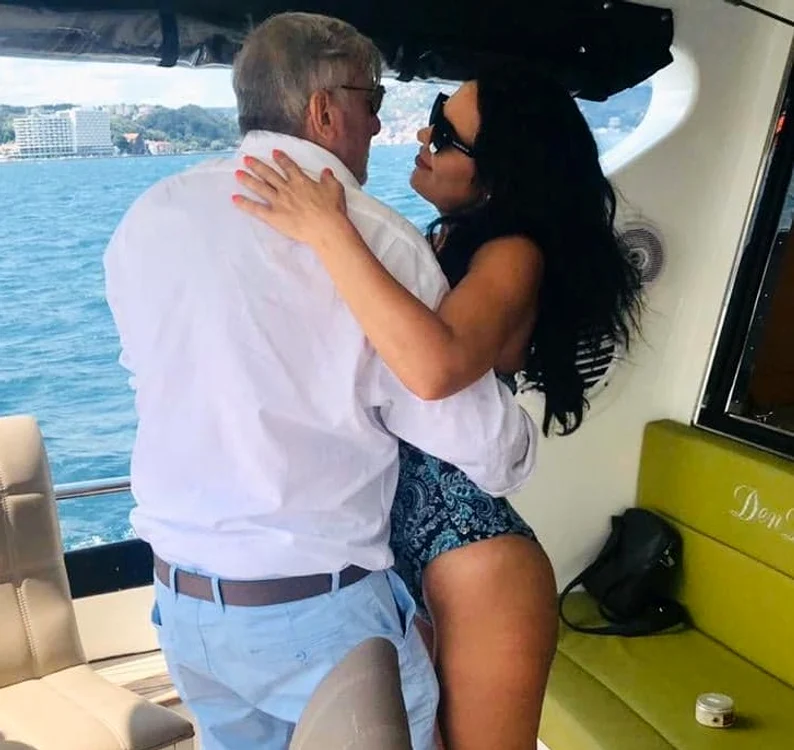 
    Ilie Năstase, tandru cu soția în vacanțăfoto: arhivă personală  