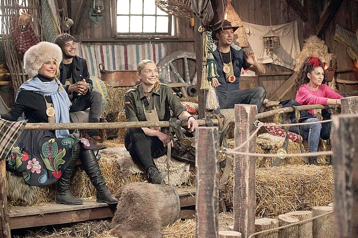 Acum, în concurs mai sunt şapte vedete