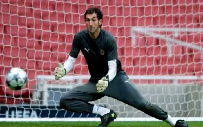 FOTBAL: Manchester United ofera 15 milioane de lire sterline pe Diego Lopez