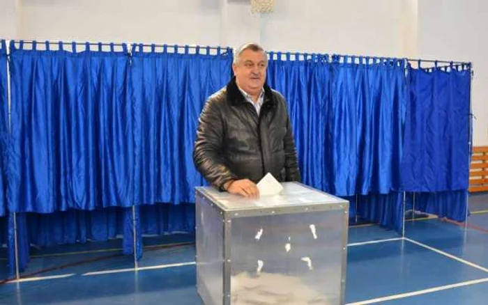 Daniel Ştefan Drăgulin, primarul Călăraşiului a votat la ora 10.00