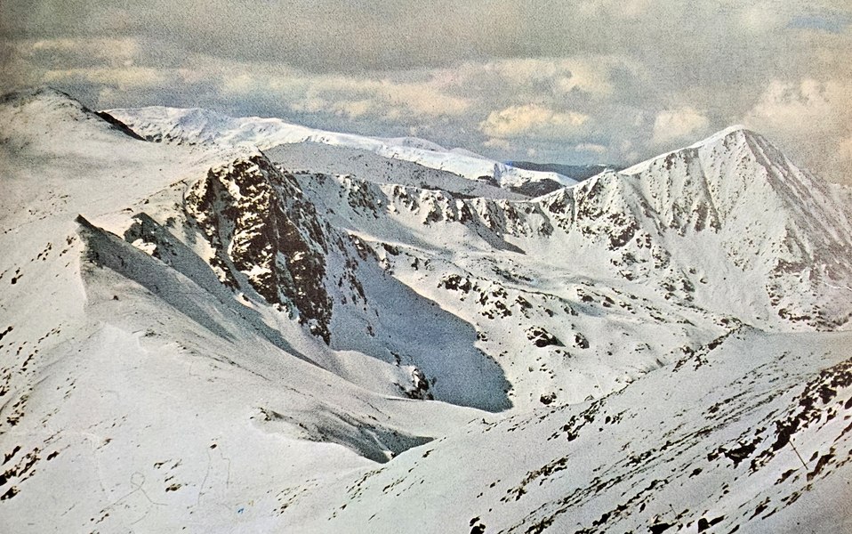 Locurile uimitoare din munții Retezat, de vizitat iarna. Ținutul glaciar din România VIDEO