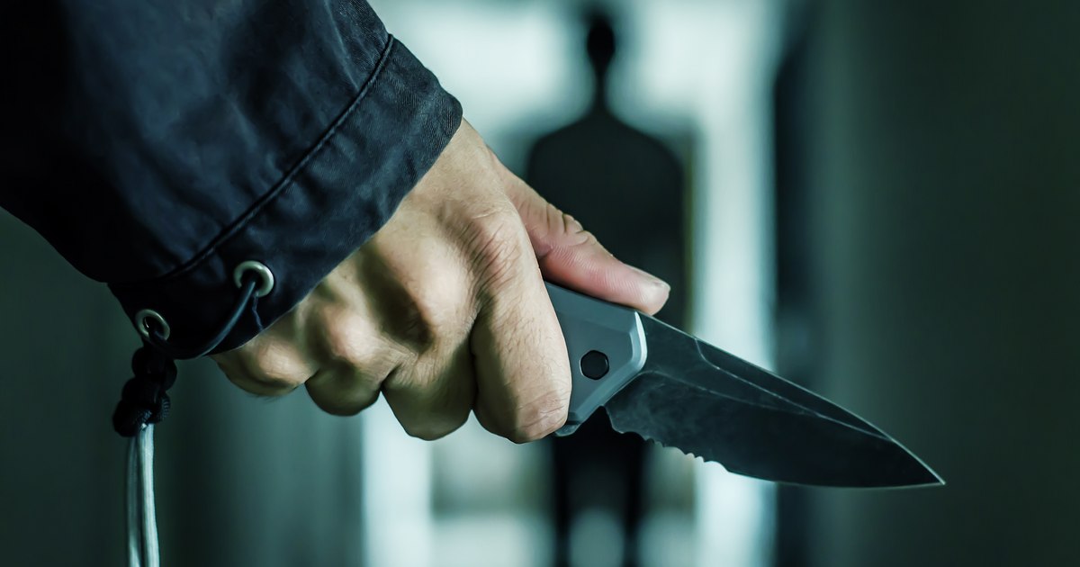 Crimă în Brăila: Un tânăr și-a înjunghiat mortal unchiul de 31 de ani. De ce?