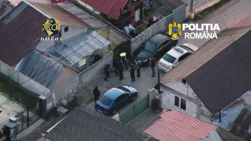 Percheziții la proxeneți (2) jpeg