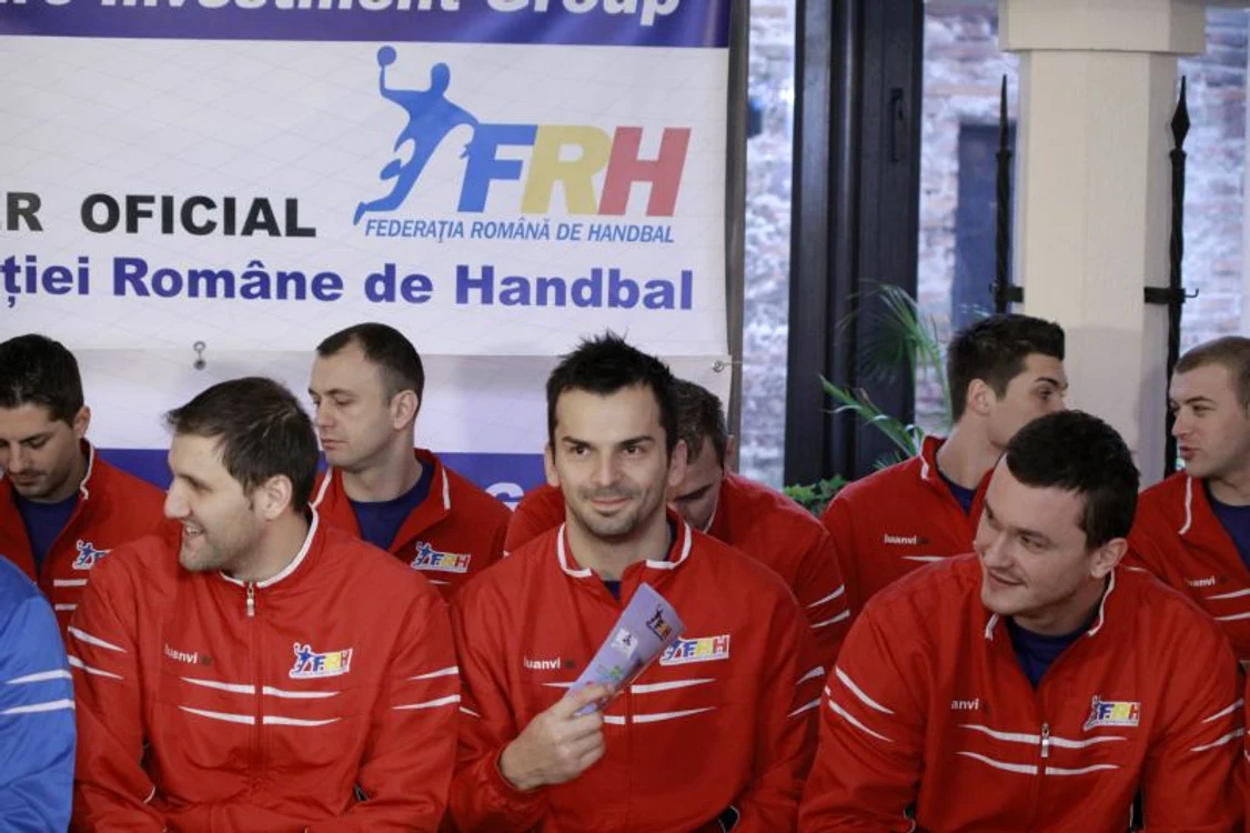 Naţionala masculină de handbal pleacă la CM, în Suedia * Foto: Marian Burlacu
