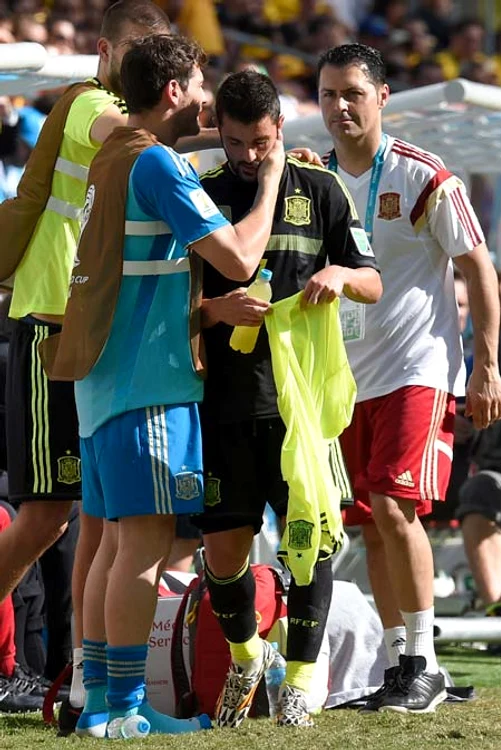 
    După ce a marcat un gol  fabulos contra australienilor,  „El Guaje” a fost schimbat  de selecţionerul Del Bosque,  decizie care l-a supărat teribilFoto: AFP  