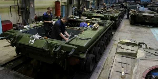 O fabrica de armament din Omsk