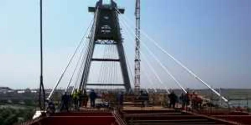 Podul rutier care face legătura A2 cu Portul Constanţa Foto APMC
